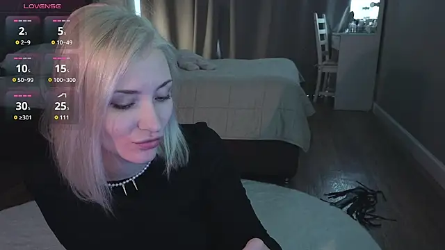 alexa novak online show from October 16, 2025, 2:53 am