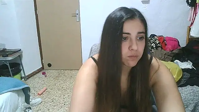 Snapshot of Ursumi1 chatting on January 4, 2025, 7:13 pm Ursumi1 online show from January 4, 2025, 7:13 pm