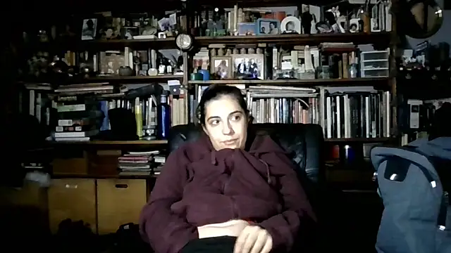 Snapshot of Ursumi1 chatting on September 29, 2025, 9:20 pm Ursumi1 online show from September 29, 2025, 9:20 pm