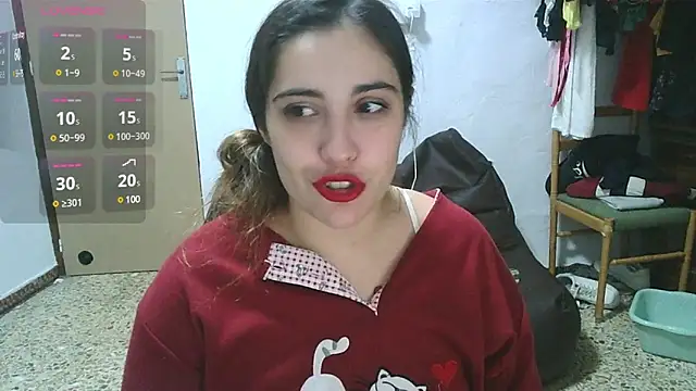 Snapshot of Ursumi1 chatting on January 9, 2025, 10:20 pm Ursumi1 online show from January 9, 2025, 10:20 pm