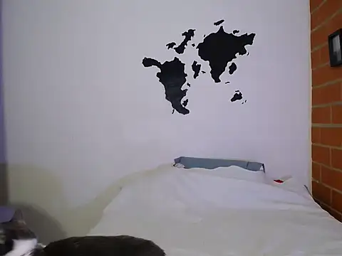 aria jhonsson online show from February 1, 2026, 5:17 am