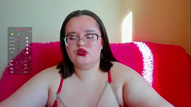 Jessica Joy online show from November 3, 2025, 7:24 am