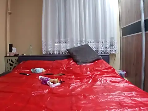 Snapshot of KOMANDOS74 chatting on September 11, 2025, 8:47 am KOMANDOS74 online show from September 11, 2025, 8:47 am