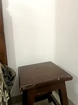 HoneyBearCpl online show from October 17, 2025, 3:47 pm