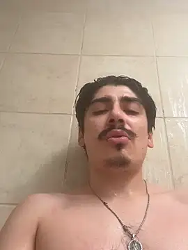 Snapshot of superog122 chatting on January 12, 2026, 3:02 am superog122 online show from January 12, 2026, 3:02 am