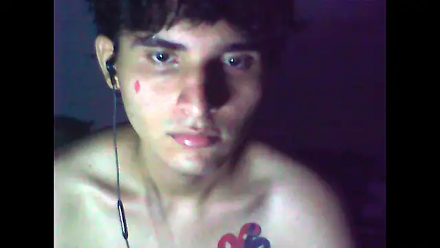 Snapshot of Charley_quin chatting on February 23, 2025, 11:25 pm Charley quin online show from February 23, 2025, 11:25 pm