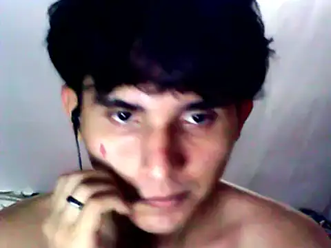 Snapshot of Charley_quin chatting on February 16, 2025, 1:36 am Charley quin online show from February 16, 2025, 1:36 am