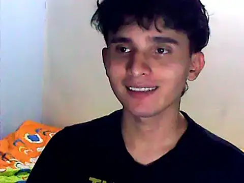 Snapshot of Charley_quin chatting on January 20, 2025, 11:43 pm Charley quin online show from January 20, 2025, 11:43 pm