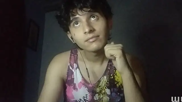 Snapshot of Charley_quin chatting on February 26, 2025, 2:08 am Charley quin online show from February 26, 2025, 2:08 am