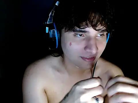 Snapshot of Charley_quin chatting on March 10, 2026, 2:37 am Charley quin online show from March 10, 2026, 2:37 am