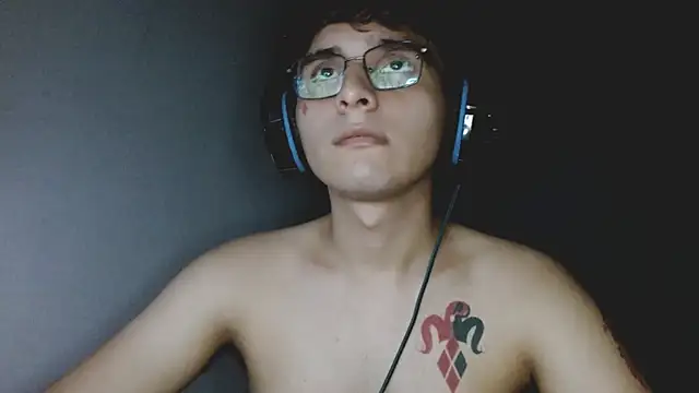 Snapshot of Charley_quin chatting on September 26, 2025, 4:41 am Charley quin online show from September 26, 2025, 4:41 am