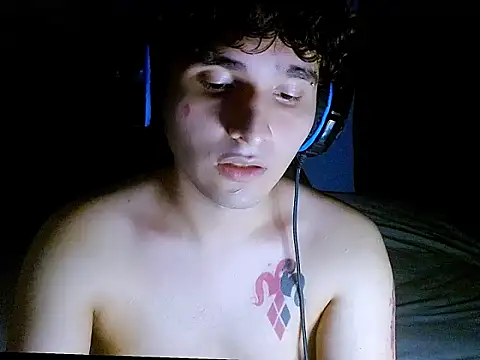 Snapshot of Charley_quin chatting on March 31, 2026, 11:29 pm Charley quin online show from March 31, 2026, 11:29 pm