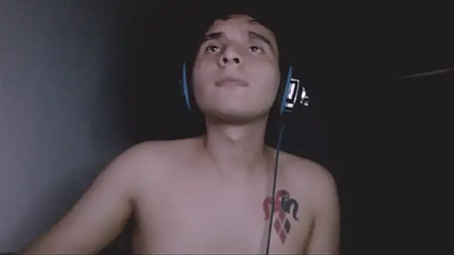 Snapshot of Charley_quin chatting on September 11, 2025, 3:50 am Charley quin online show from September 11, 2025, 3:50 am