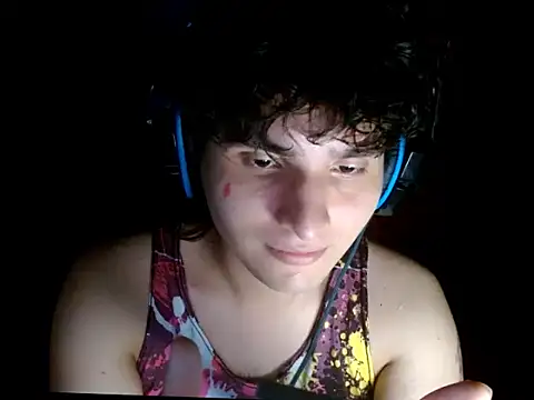 Snapshot of Charley_quin chatting on March 16, 2026, 1:35 am Charley quin online show from March 16, 2026, 1:35 am