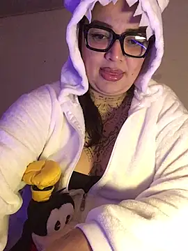 poisson ivy online show from January 13, 2026, 4:38 am