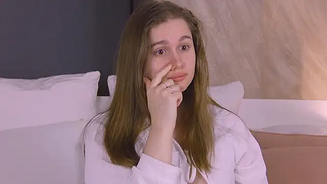 Snapshot of EllieHayes chatting on March 19, 2026, 9:59 pm EllieHayes online show from March 19, 2026, 9:59 pm