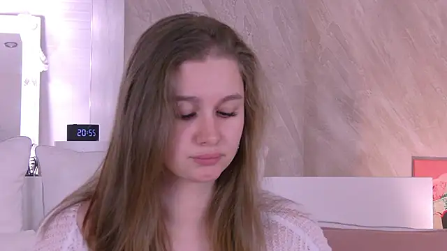 EllieHayes online show from December 20, 2025, 7:06 pm