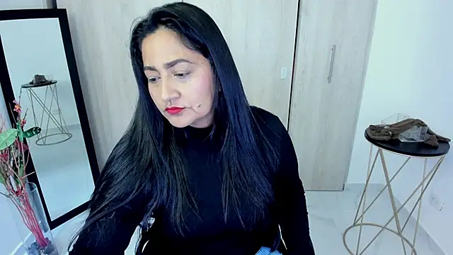 Snapshot of Adele_Sweett chatting on May 22, 2026, 11:41 am Adele Sweett online show from May 22, 2026, 11:41 am