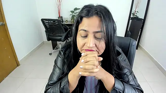 Adele Sweett online show from March 12, 2025, 1:08 pm