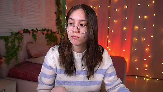 AmeliaMead online show from February 19, 2025, 6:22 am