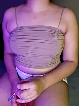 Snapshot of Olivia3 chatting on November 25, 2025, 6:30 pm Olivia3 online show from November 25, 2025, 6:30 pm