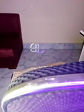 Snapshot of Olivia3 chatting on October 13, 2025, 9:59 pm Olivia3 online show from October 13, 2025, 9:59 pm