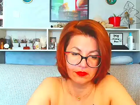 Natali3855 online show from May 11, 2026, 4:47 am