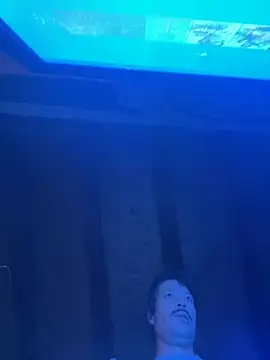 Snapshot of zenzero87 chatting on October 28, 2025, 9:36 pm zenzero87 online show from October 28, 2025, 9:36 pm