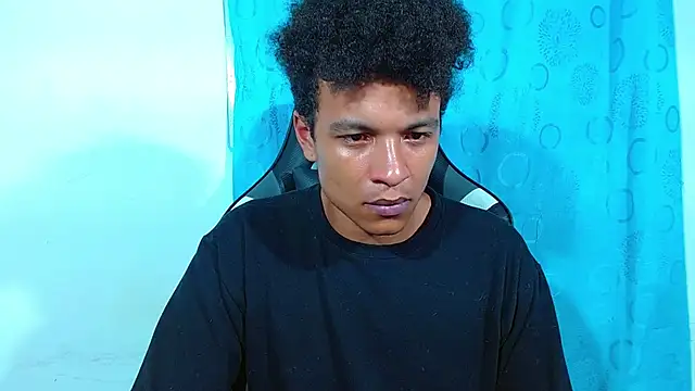 Snapshot of Black_Diamon_ chatting on March 10, 2025, 6:27 am Black Diamon online show from March 10, 2025, 6:27 am