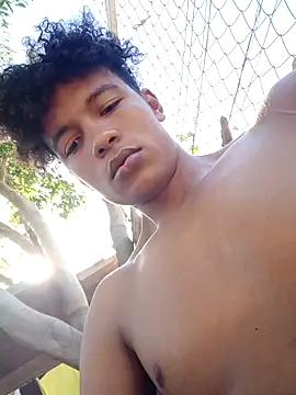 Snapshot of Black_Diamon_ chatting on November 23, 2025, 7:24 pm Black Diamon online show from November 23, 2025, 7:24 pm