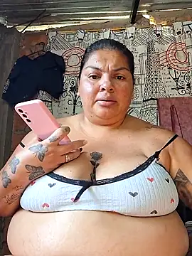 chubby sexy big tits online show from November 9, 2025, 2:10 pm