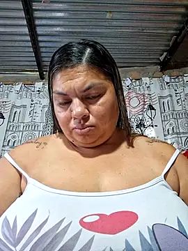 chubby sexy big tits online show from October 16, 2025, 12:02 pm