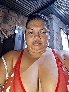 chubby sexy big tits online show from October 24, 2025, 11:09 am