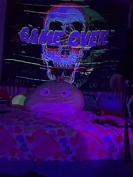 Snapshot of Stonermama666420 chatting on February 10, 2026, 5:17 am Stonermama666420 online show from February 10, 2026, 5:17 am