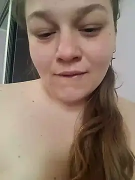 Snapshot of Sweetchubbybbw chatting on January 9, 2025, 1:02 pm Sweetchubbybbw online show from January 9, 2025, 1:02 pm