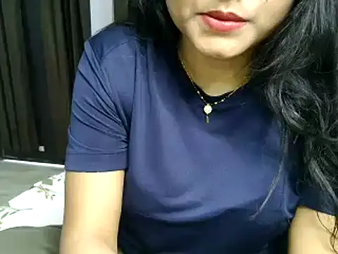 Snapshot of Hritvika chatting on February 17, 2026, 11:18 am Hritvika online show from February 17, 2026, 11:18 am