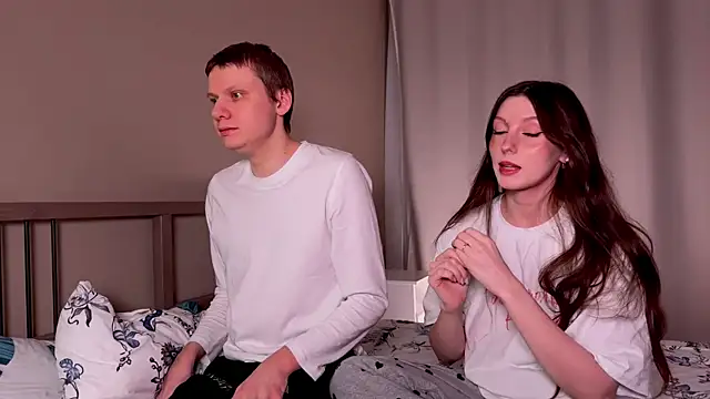 Snapshot of eternal_dream_ chatting on March 13, 2025, 6:45 pm eternal dream  online show from March 13, 2025, 6:45 pm