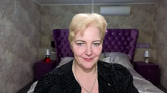 Snapshot of Sandra_Snow chatting on February 1, 2025, 5:16 pm Sandra Snow online show from February 1, 2025, 5:16 pm