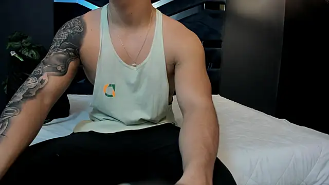 Snapshot of Flynn_Riider chatting on March 21, 2025, 11:22 am Flynn Riider online show from March 21, 2025, 11:22 am