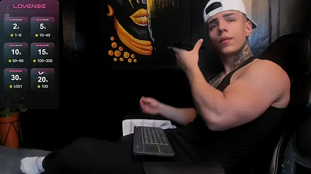 Flynn Riider online show from November 26, 2025, 5:46 pm