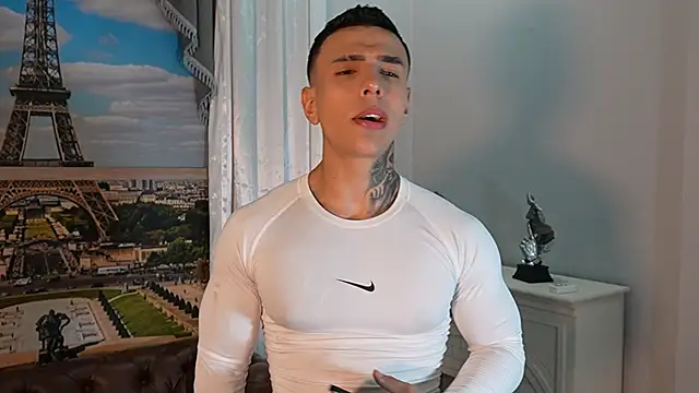 Flynn Riider online show from May 20, 2026, 5:43 pm