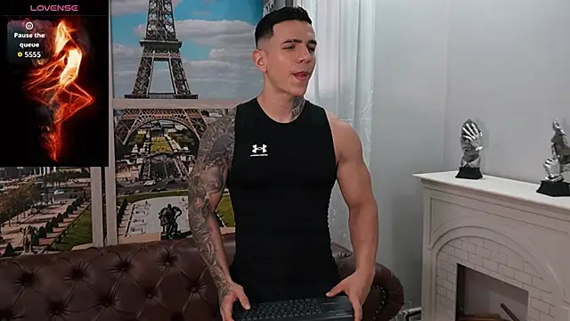 Flynn Riider online show from May 27, 2026, 5:42 pm