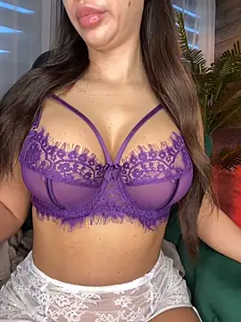 Snapshot of Nicole_Diva chatting on November 22, 2025, 5:39 am Nicole Diva online show from November 22, 2025, 5:39 am