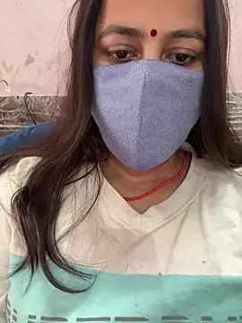 Snapshot of nehas chatting on March 18, 2025, 9:12 am nehas online show from March 18, 2025, 9:12 am