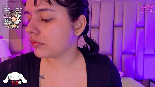  sowy venus  online show from April 10, 2026, 11:39 am