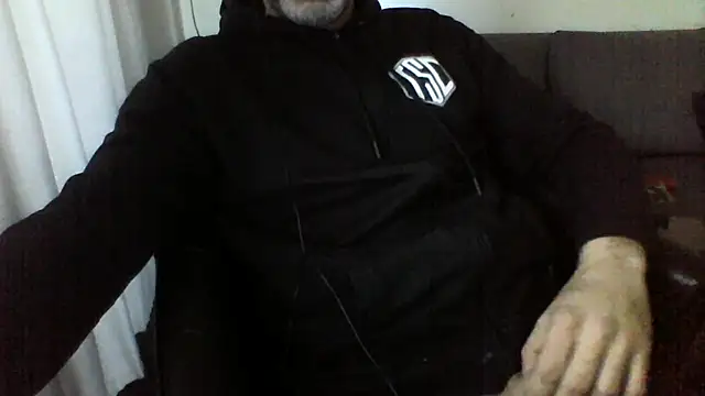 Snapshot of Avamereandmikel chatting on January 4, 2025, 2:56 pm Avamereandmikel online show from January 4, 2025, 2:56 pm