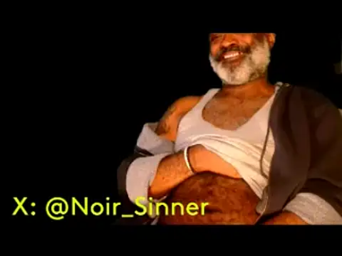 Snapshot of sinnernoir chatting on January 28, 2025, 8:47 pm sinnernoir online show from January 28, 2025, 8:47 pm