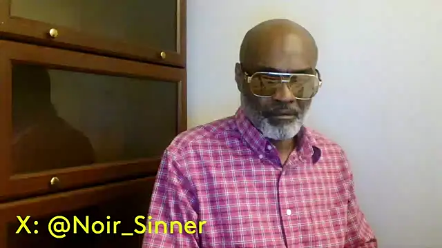 Snapshot of sinnernoir chatting on May 8, 2026, 3:10 am sinnernoir online show from May 8, 2026, 3:10 am