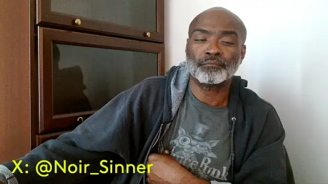 Snapshot of sinnernoir chatting on May 11, 2026, 12:50 pm sinnernoir online show from May 11, 2026, 12:50 pm