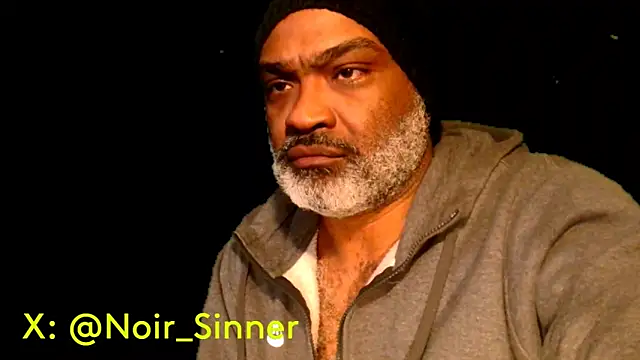 Snapshot of sinnernoir chatting on March 13, 2025, 3:28 pm sinnernoir online show from March 13, 2025, 3:28 pm